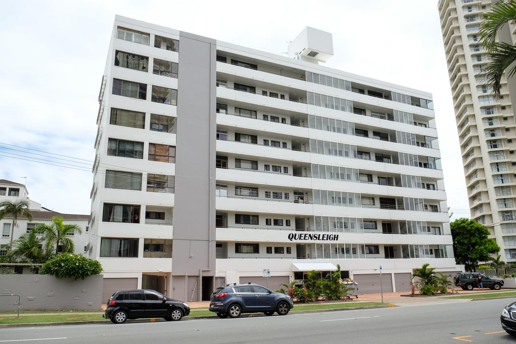 Broadbeach QLD Accommodation Directory