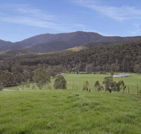 Quins Gap Private Retreat - Accommodation Directory