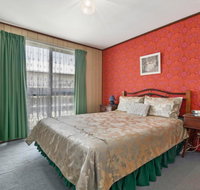 Raymond Cottage - Accommodation Directory
