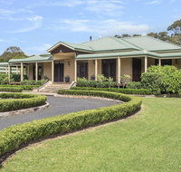Reign Manor - large group accommodation - Accommodation Directory