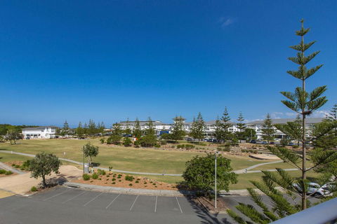 RESORT & SPA 2306/07 OCEAN GLIMPSES - Accommodation Directory 3