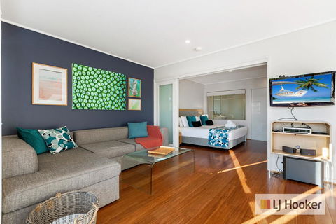 RESORT & SPA 8321 HINTERLAND Views - Accommodation Directory 3