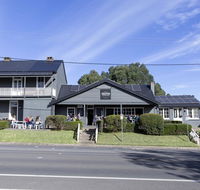 Robertson Public House and Kitchen - Accommodation Directory