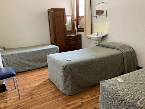 Royal Hotel Condobolin - Accommodation Directory 1