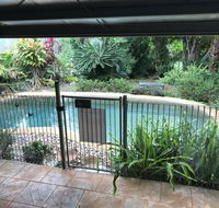 Royal Palm Cottage Entire two bedroom 2 bathroom house with Pool - Accommodation Directory