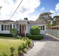 Rubys Retreat', 44 Achilles Street - pet friendly, aircon & boat parking - Accommodation Directory