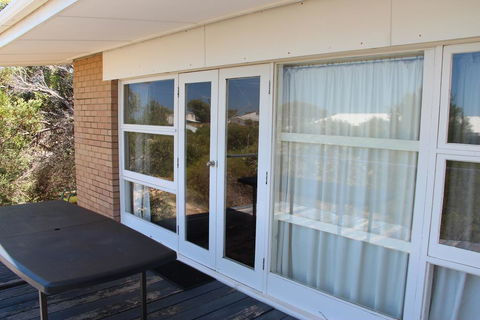 Sand N Sun Beach House - Accommodation Directory 3