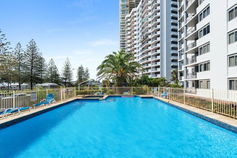 Sandpiper Broadbeach - Accommodation Directory 3