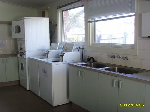 Sav - Accommodation Directory 1