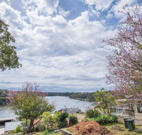 Scenic Illawong Riverside Getaway 1bed1bath Unit - Accommodation Directory
