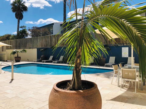 Sea Breeze Luxury Holiday Apartment - Accommodation Directory 2