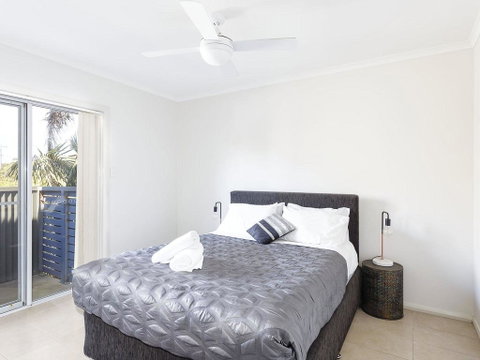 Seachange Apartment 2 - Accommodation Directory 1