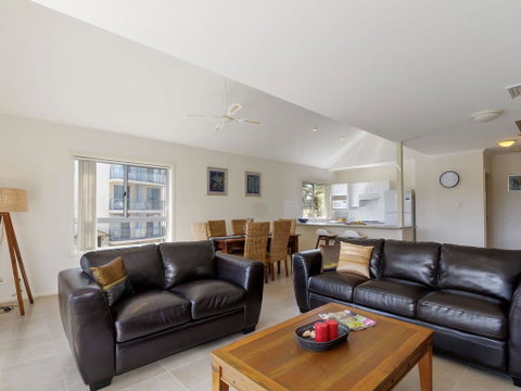 Seachange Apartment 3 - Accommodation Directory 0
