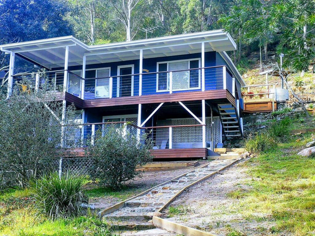 Bar Point NSW Accommodation Directory