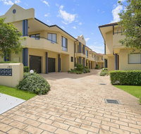 Seychells - Toowoon Bay - Accommodation Directory