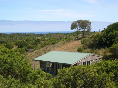 Shearwater Cottages - Accommodation Directory 0
