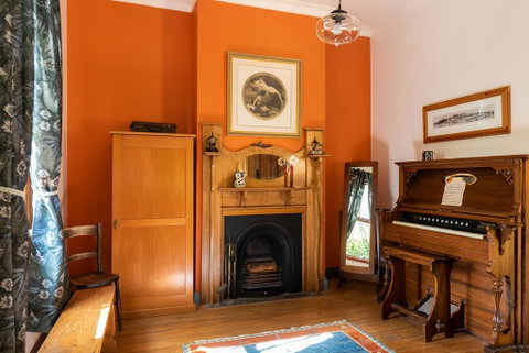 Sidneys Retreat - Accommodation Directory 3