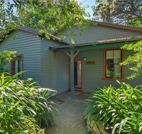 Sidneys Retreat - Accommodation Directory