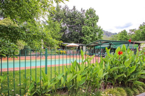 Silver Birches Holiday Unit 1 - Accommodation Directory 0