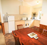Silver Birches Holiday Unit 10 - Accommodation Directory