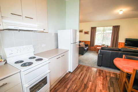 Silver Birches Holiday Unit 3 - Accommodation Directory 2
