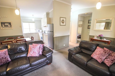 Silver Birches Holiday Unit 6 - Accommodation Directory 1