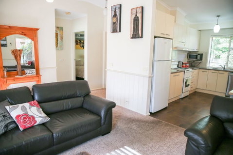 Silver Birches Holiday Village : Unit 8 - Accommodation Directory 1