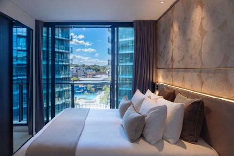 SKYE Suites Green Square - Accommodation Directory 2