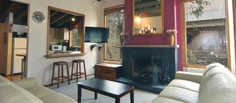 Smoko - Accommodation Directory 2