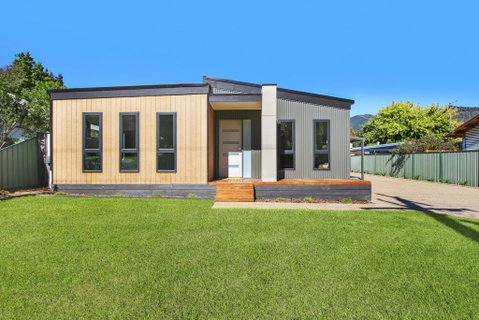 Snowgum Bright Retreat - 1 - Accommodation Directory 2