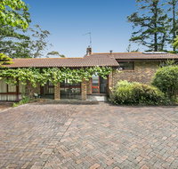 Solitary View - Accommodation Directory