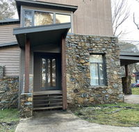 Sonoma Chalet - Accommodation Directory