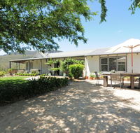 Spring Grove Dairy - Picturesque views - Accommodation Directory