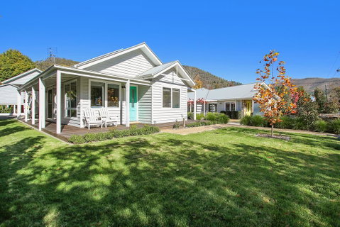Spring Home - Our Place At Bright - Accommodation Directory 0