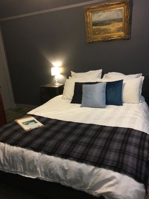 Springmead B&B - Accommodation Directory 1