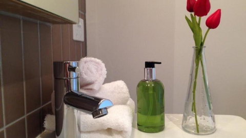 ST ANDREWS BEACH APARTMENT 4.02 - Accommodation Directory 3