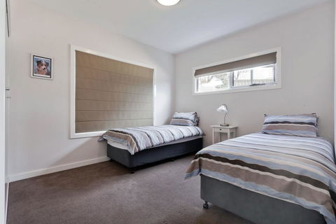 Stenmark 5/3 Poley Cow Lane - Accommodation Directory 2