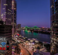 Story Bridge/River Views  Pool Gym Netflix Carpark - Accommodation Directory