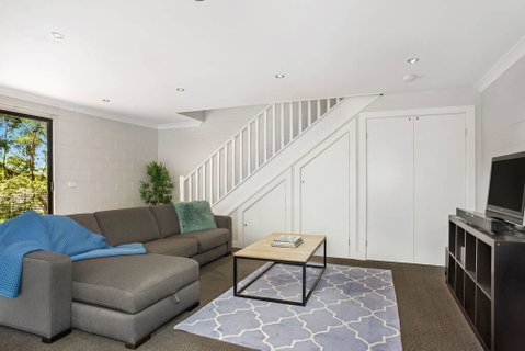 Studio 4 - Accommodation Directory 3