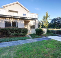Stunning Holiday Townhouse - Accommodation Directory