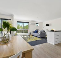 Stylish and Spacious Launceston Villa  Free Wifi - Accommodation Directory