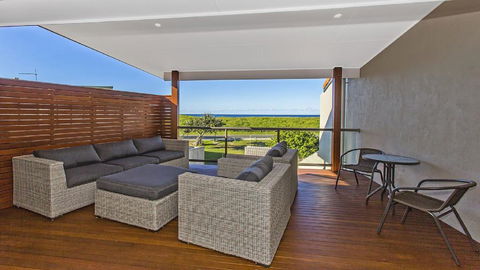 Sunrise Reef - Unit 6 Lennox Head - Accommodation Directory 1