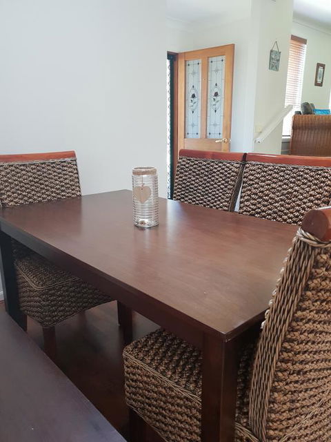 Surf Beach On Eric - Accommodation Directory 2