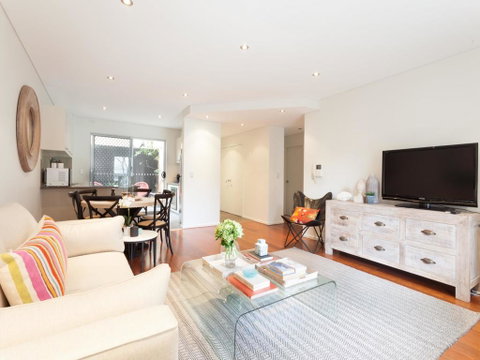 SURRY HILLS BUCKINGHAM ST-LAbode - Accommodation Directory 2
