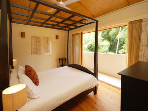 Surya Beachfront Villa No.1 - Accommodation Directory 3