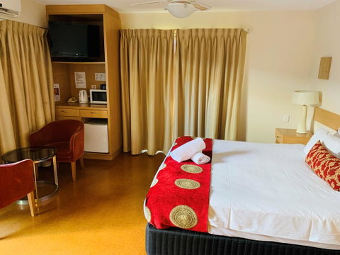 Swan Valley Oasis Resort - Accommodation Directory 2