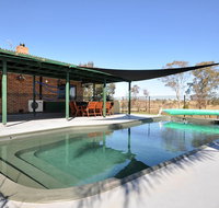 Talga Escape Rothbury with pool and views - Accommodation Directory