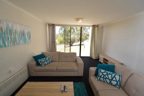 Tanderra 2 - Accommodation Directory 3