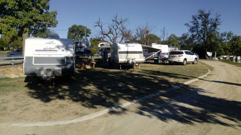 Taroom Caravan & Tourist Park - Accommodation Directory 2
