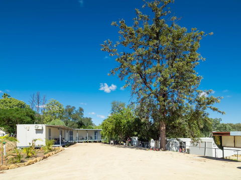 Taroom Caravan & Tourist Park - Accommodation Directory 3